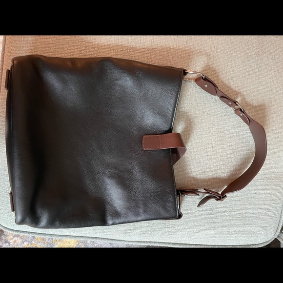Saint Laurent Leather Tote - Picture 3 of 9